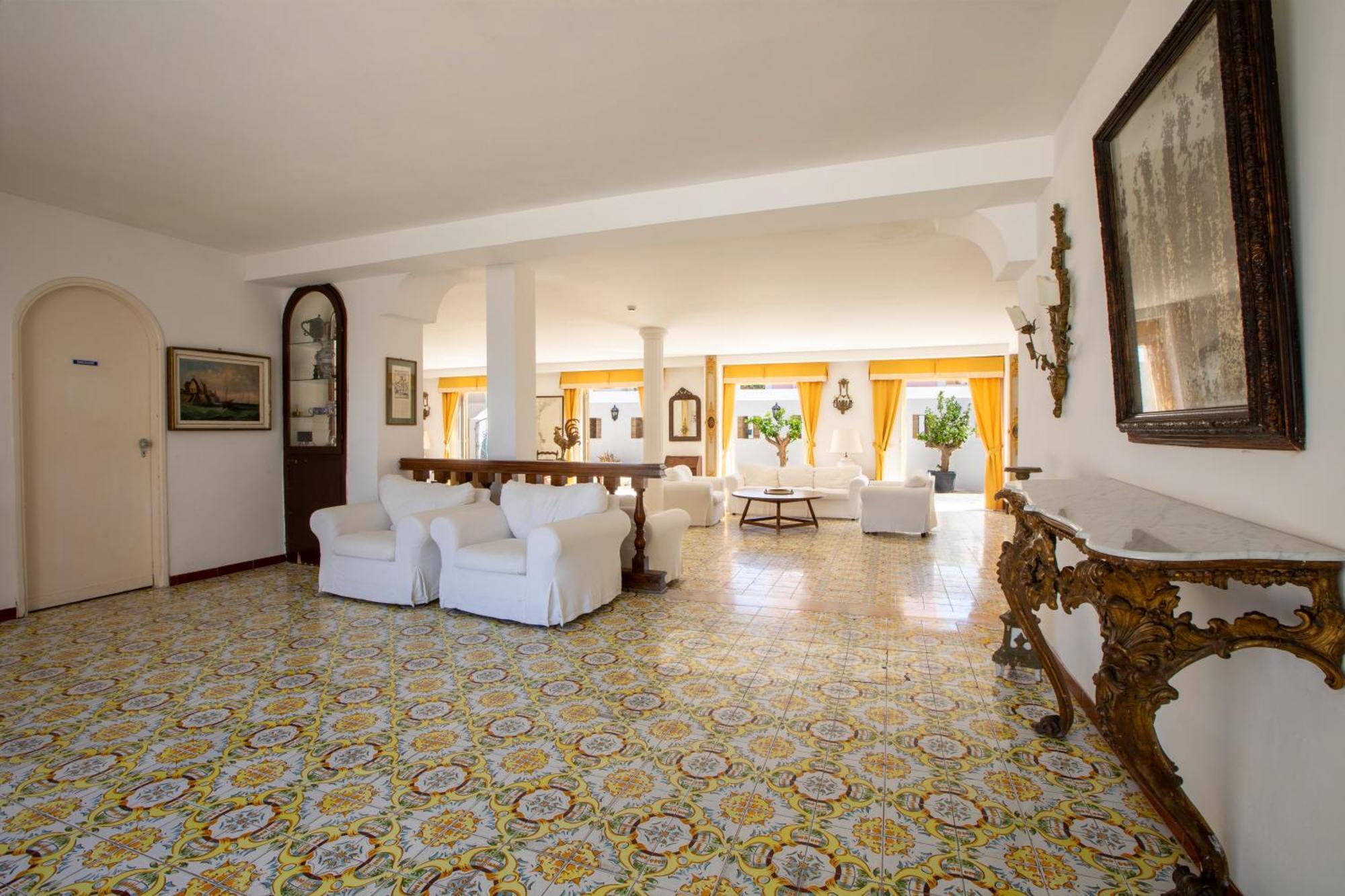 Hotel Torre Dei Borboni Ponza Eksteriør billede