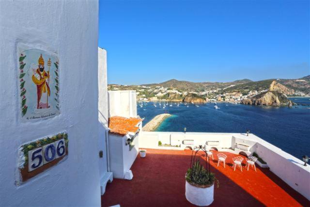 Hotel Torre Dei Borboni Ponza Eksteriør billede