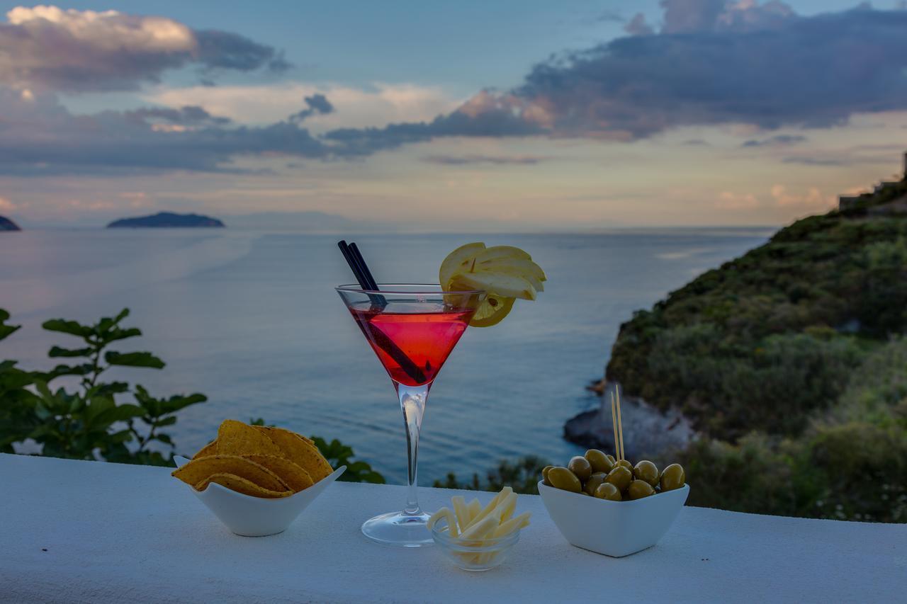 Hotel Torre Dei Borboni Ponza Eksteriør billede