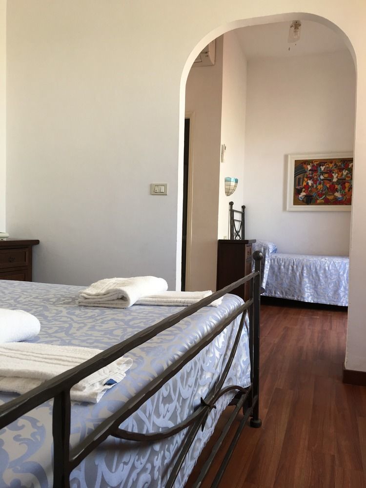 Hotel Torre Dei Borboni Ponza Eksteriør billede